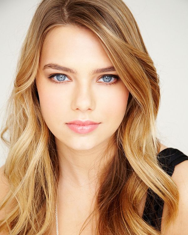 MAKEUP