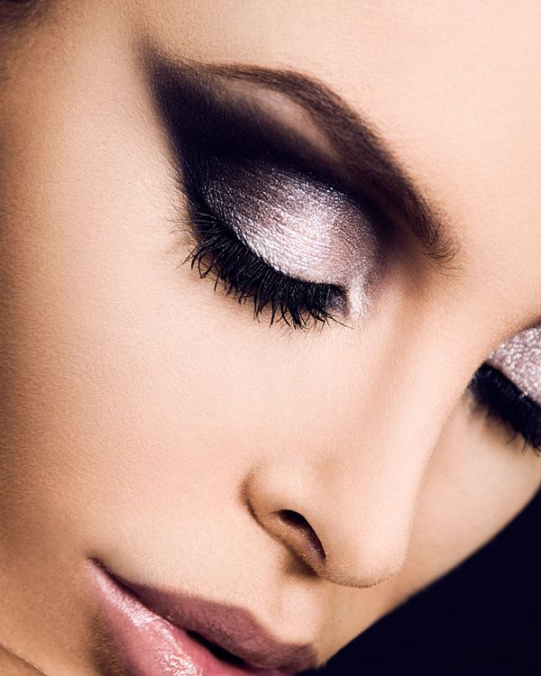 MAKEUP
