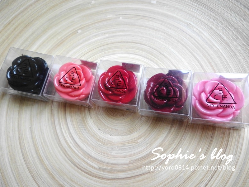 3CE POT LIP   ลิปบาล์มแต่เม็ดสีชัด     พร้อมบำรุงริมฝีปากในตัว มีกระจกในตัว 3CE